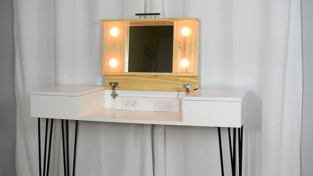 Makeup Vanity Desk with Lights