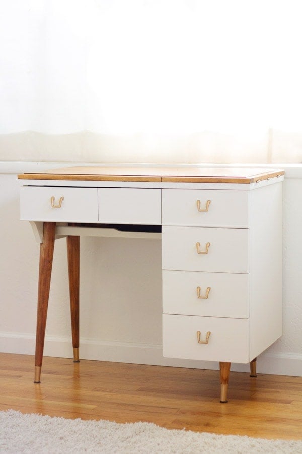DIY Vanity from a Vintage Sewing Table