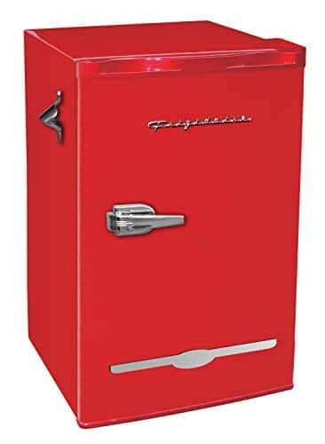 Frigidaire Retro Bar Fridge Refrigerator with Side Bottle Opener, 3.2 cu. ft, Red Frigidaire Retro Bar Fridge Refrigerator with Side Bottle Opener, 3.2 cu. ft, Red
