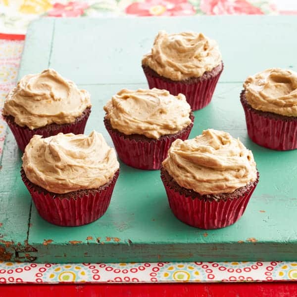 Dr Pepper Cupcakes for 4th of July dessert ideas