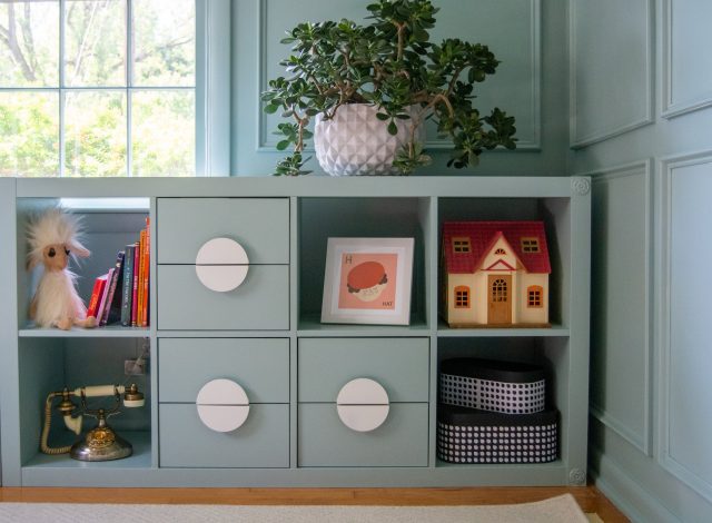 Ikea Kallax Cabinet Hack by painting the shelf 