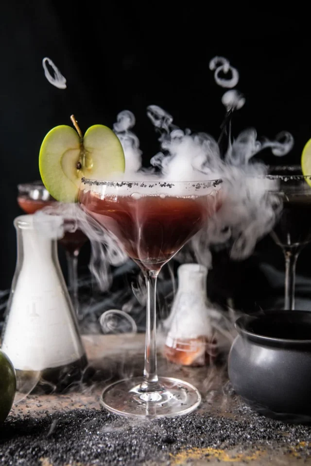 Poison Apple Martini with Dry Ice Drink