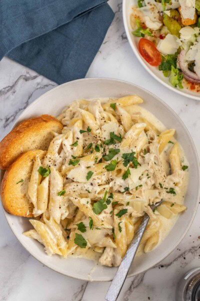 Crockpot Chicken Alfredo