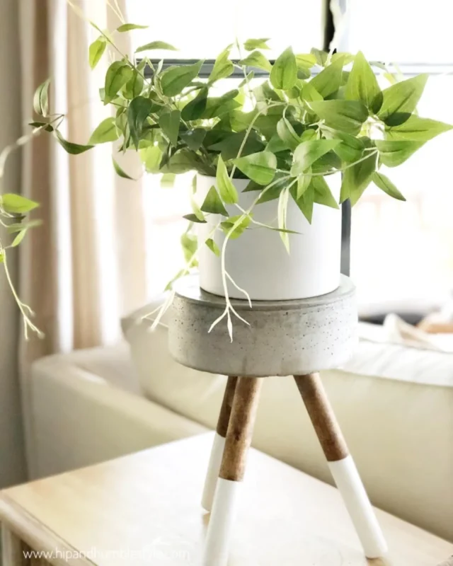 how to make a concrete plant stand