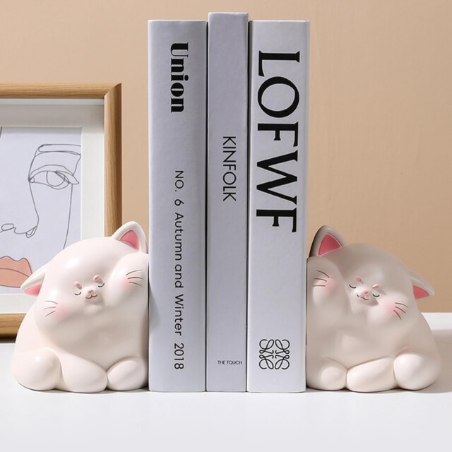 Cat Bookends for best Amazon bedroom decor