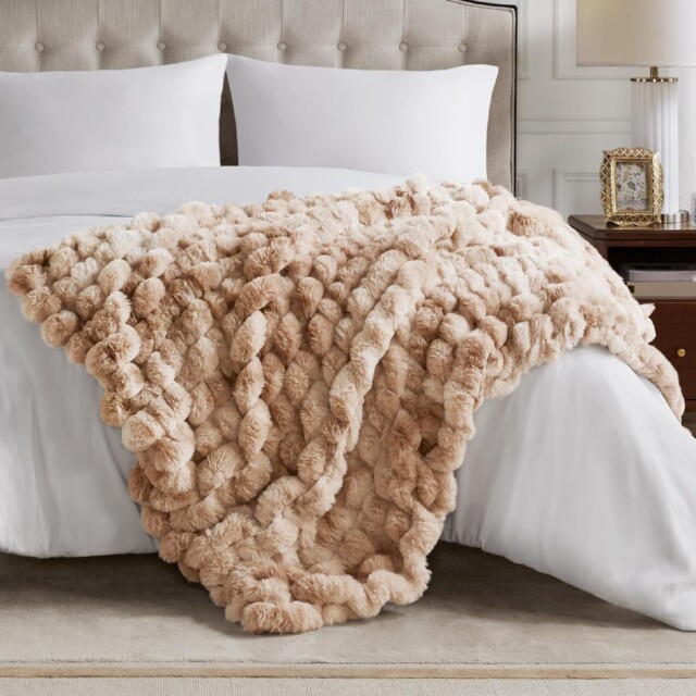 Faux Rabbit Fur Throw Blanket for amazon finds