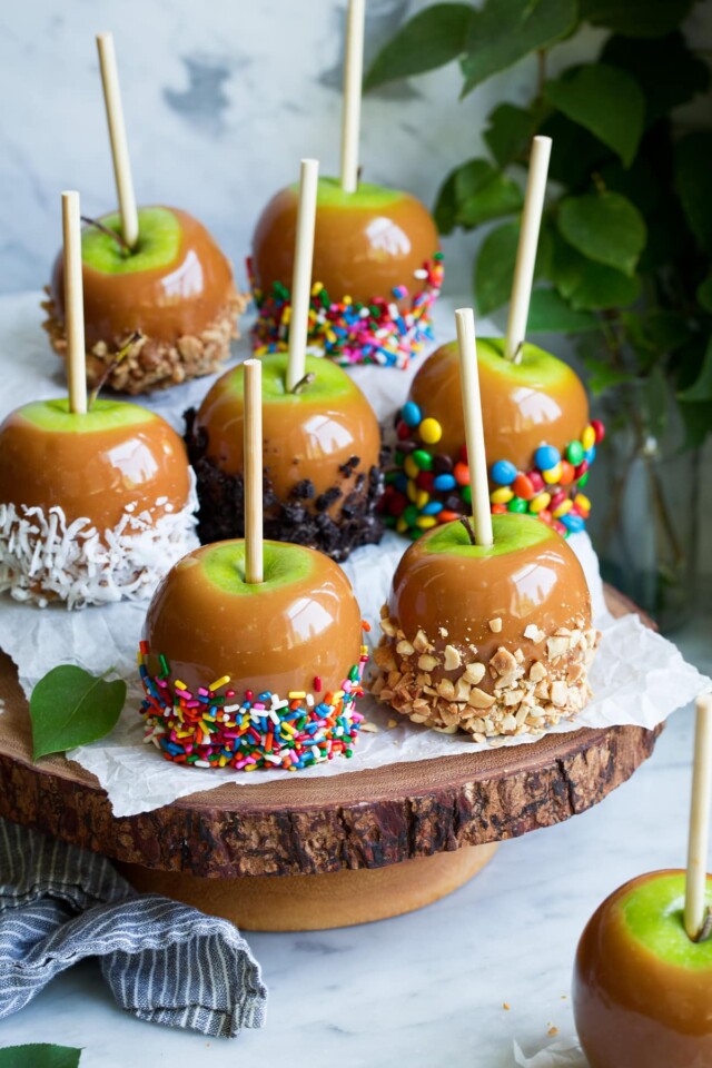 Caramel Apples for Thanksgiving Desserts