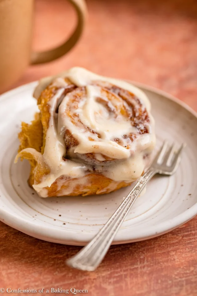 Pumpkin Cinnamon Rolls for thanksgiving dessert ideas