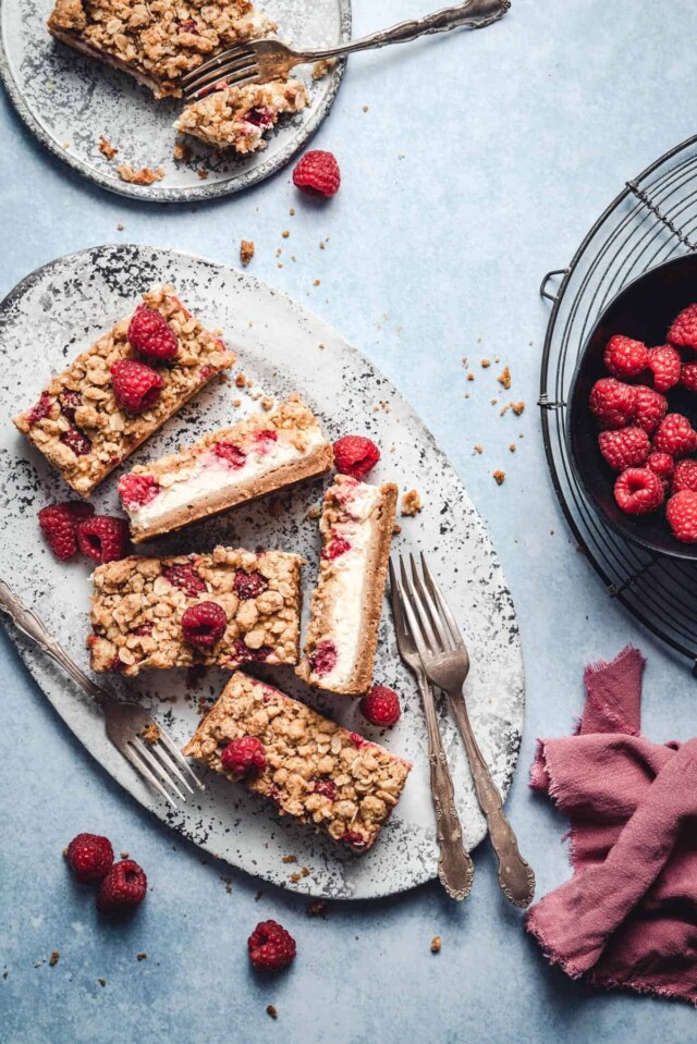 Raspberry Cheesecake Bars for desserts for valentine's 