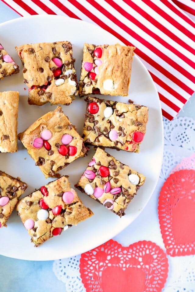 Valentine’s Day Cookie Bars