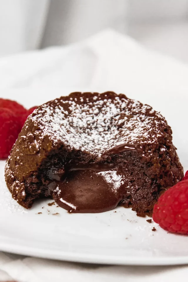 Easy Chocolate Lava Cakes