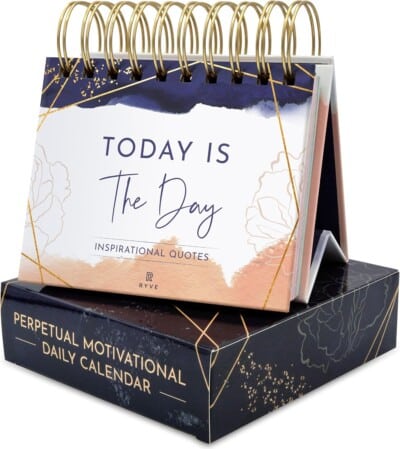 Motivational Desk Calendar cute accessories for desk