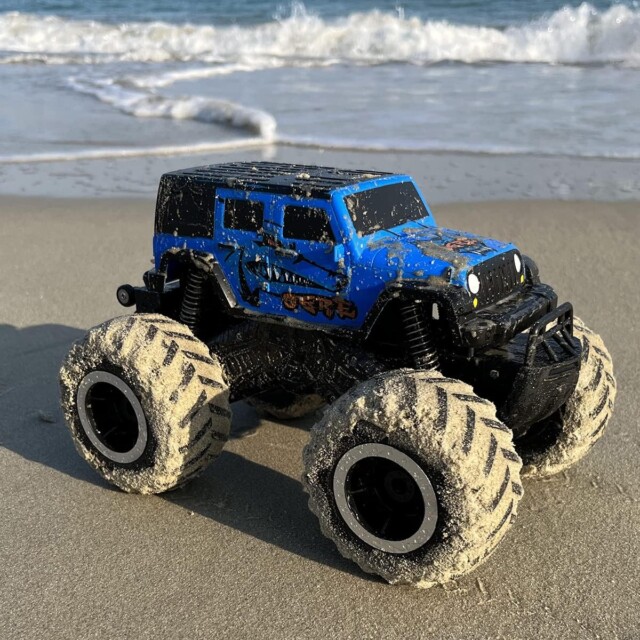 Threeking 1:16 Waterproof Monster Truck SUV Toys RC Cars Remote Control Car Truck Toys 4WD All Terrain Off-Road Car Toy Gifts Presents 6 7 8 9 10 11 12 Year Old Kids Boys Girls Toys for best beach toys