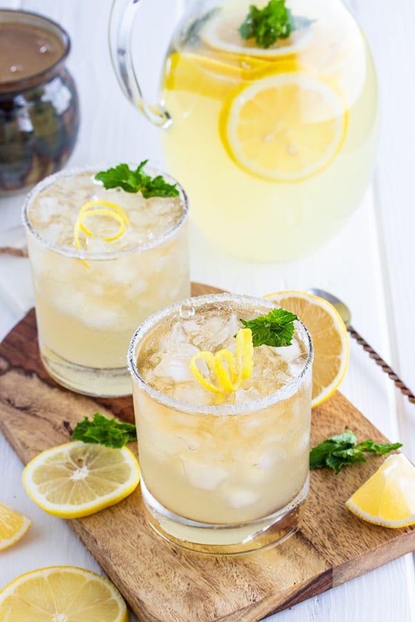 Whiskey Lemonade with Honey