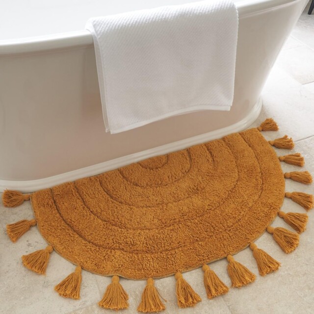 Boho Rug with Tassels from Amazon