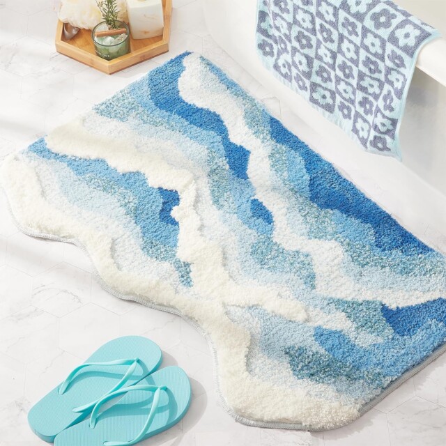Ocean Wave Shower Mat