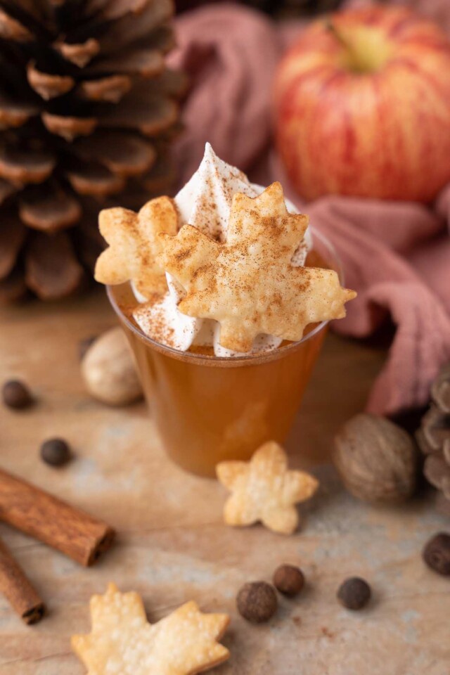 Apple Pie Jello Shots 