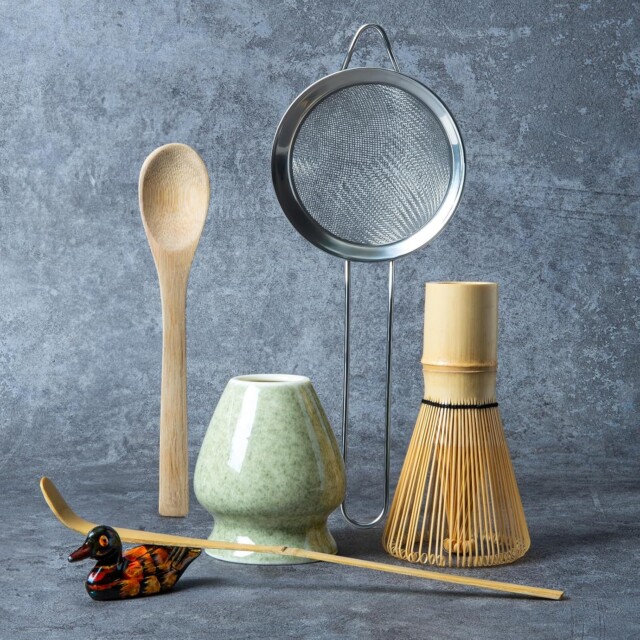 Matcha Whisk Set for gifts under $10