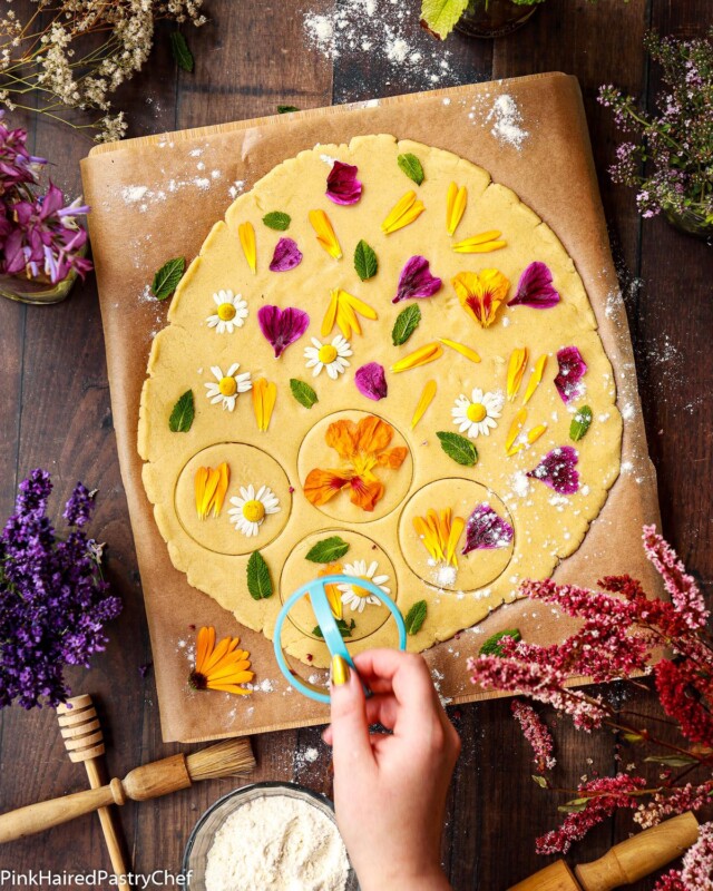 Vanilla Shortbread with Edible Flowers Recipe